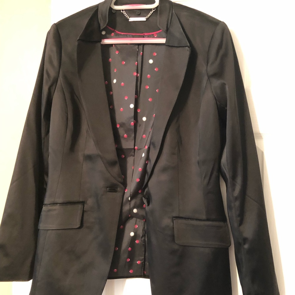 Tuxedo silk blazer